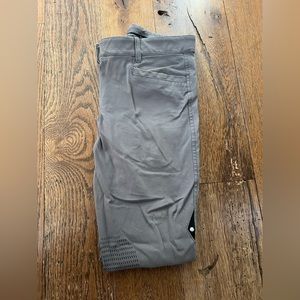 Pre Worn Women’s Equiline Ash Breech in Brown. Size 46 (US 30).